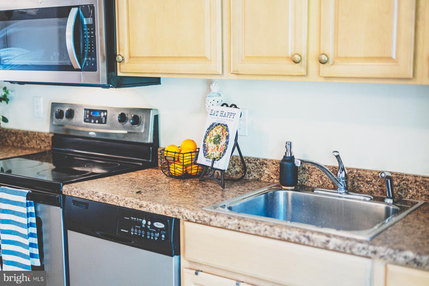 TOWNS OF FOREST HILLS - Residential