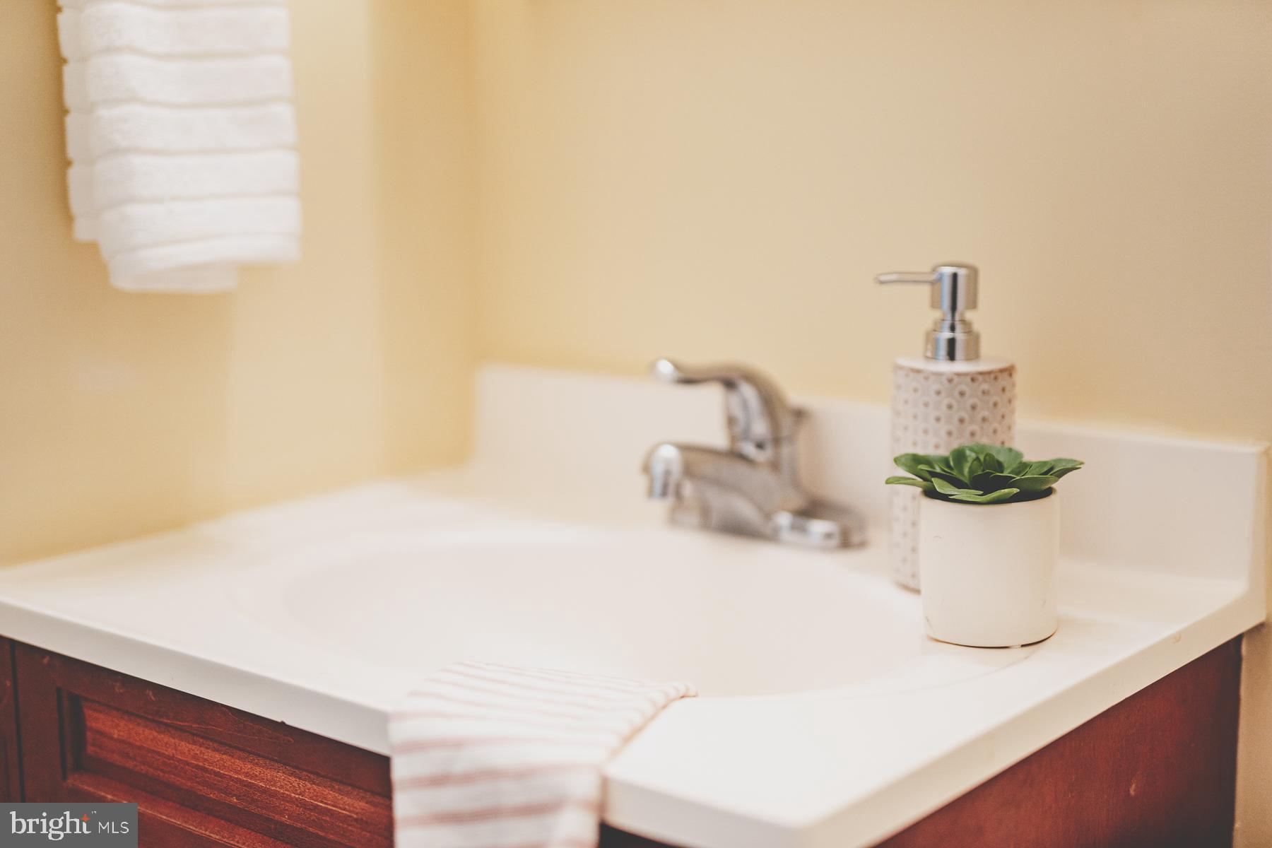 TOWNS OF FOREST HILLS - Residential