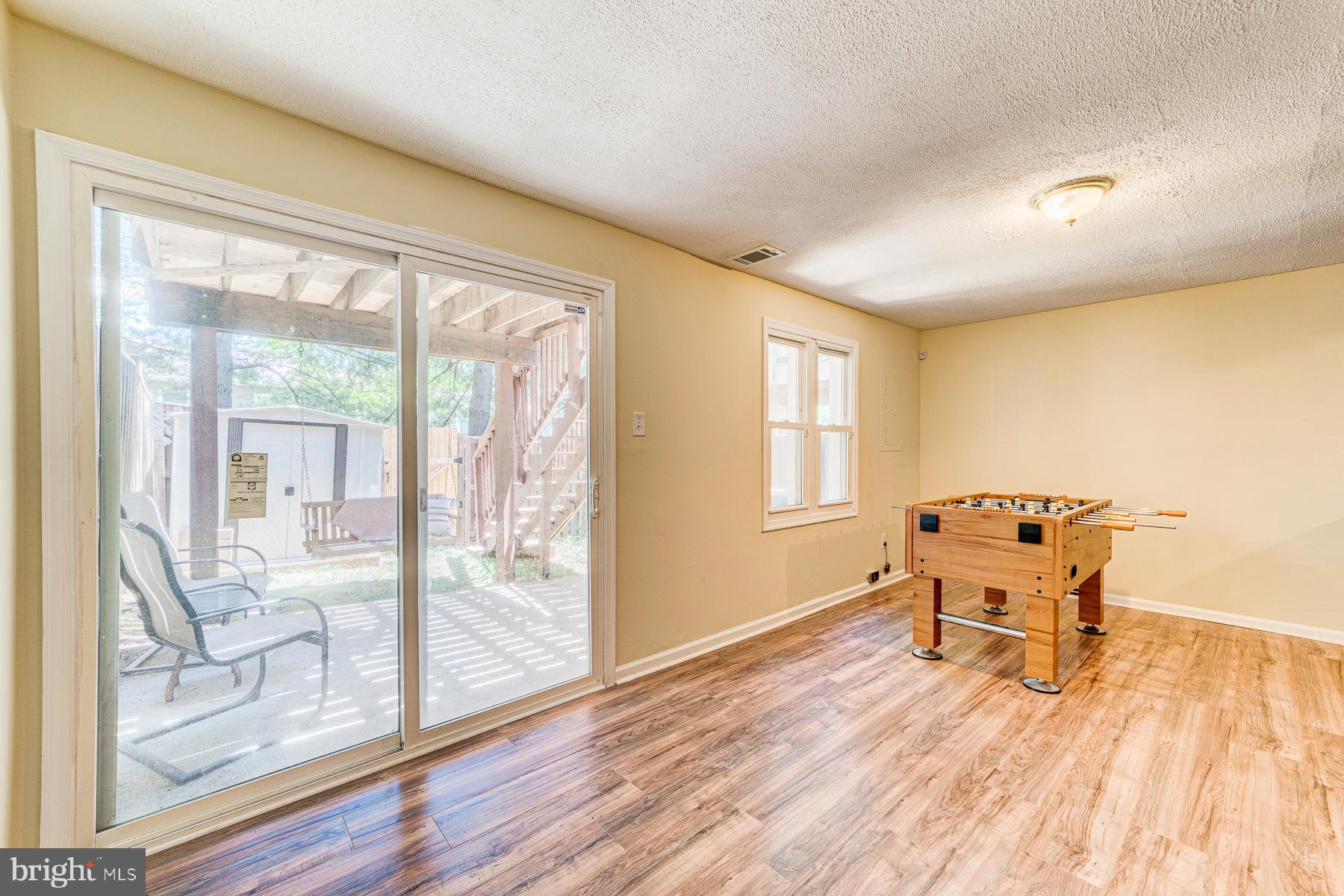 TOWNS OF FOREST HILLS - Residential