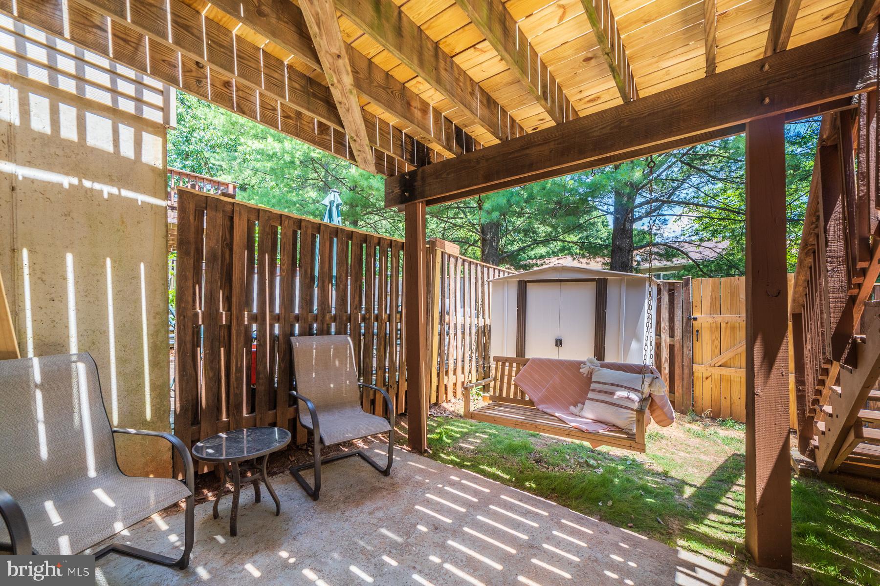 TOWNS OF FOREST HILLS - Residential