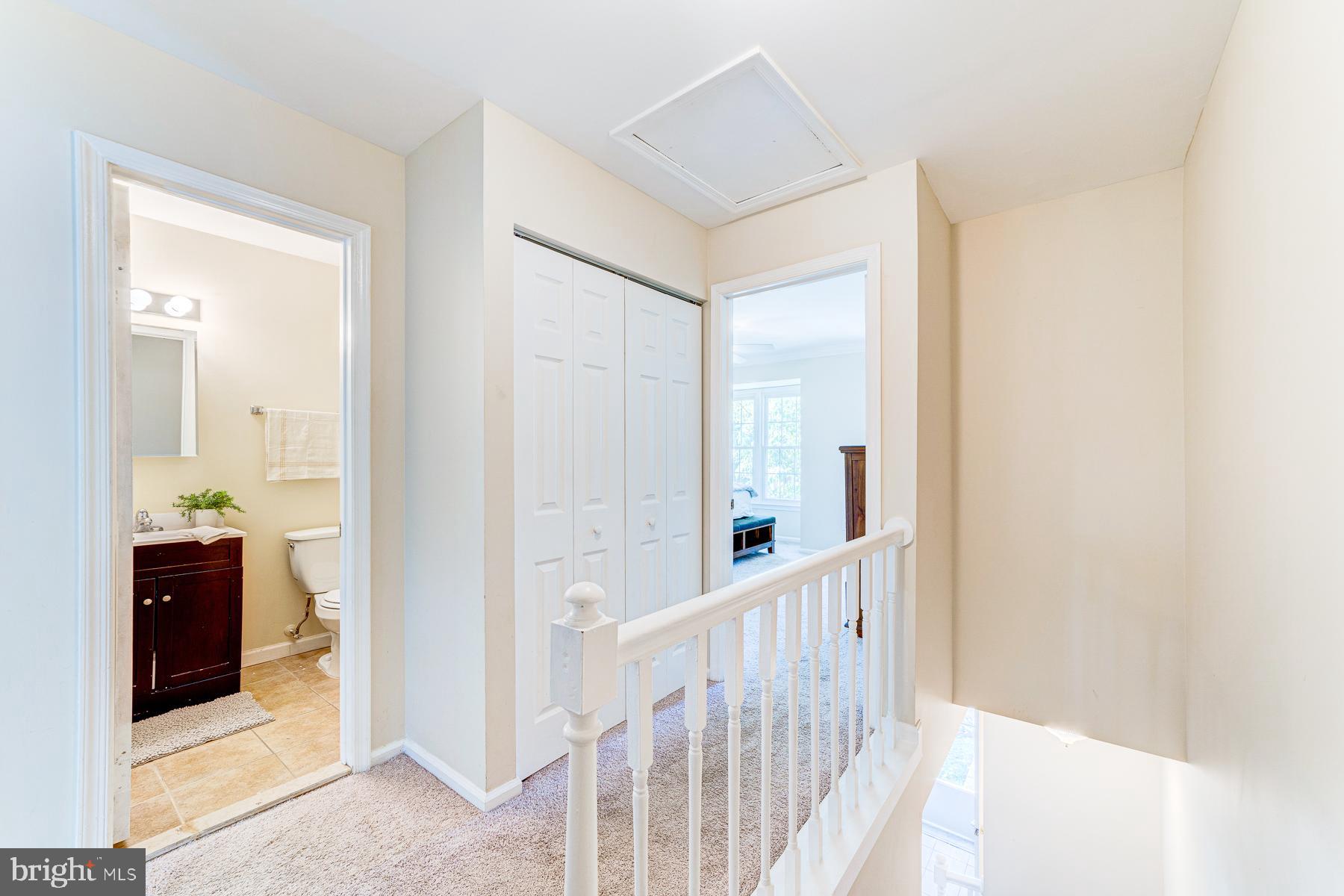 TOWNS OF FOREST HILLS - Residential