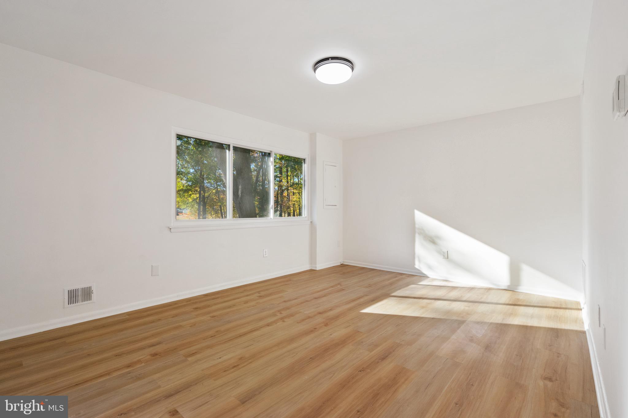 SEQUOYAH - Residential