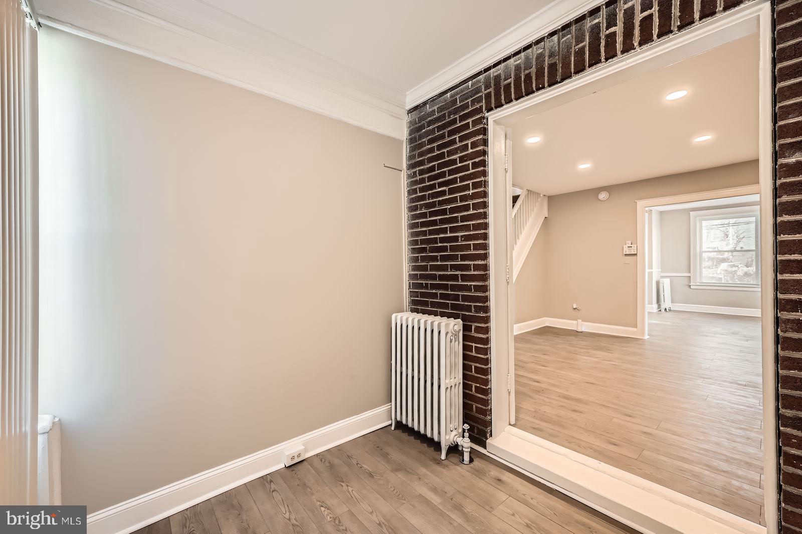 REISTERSTOWN STATION - Residential Lease