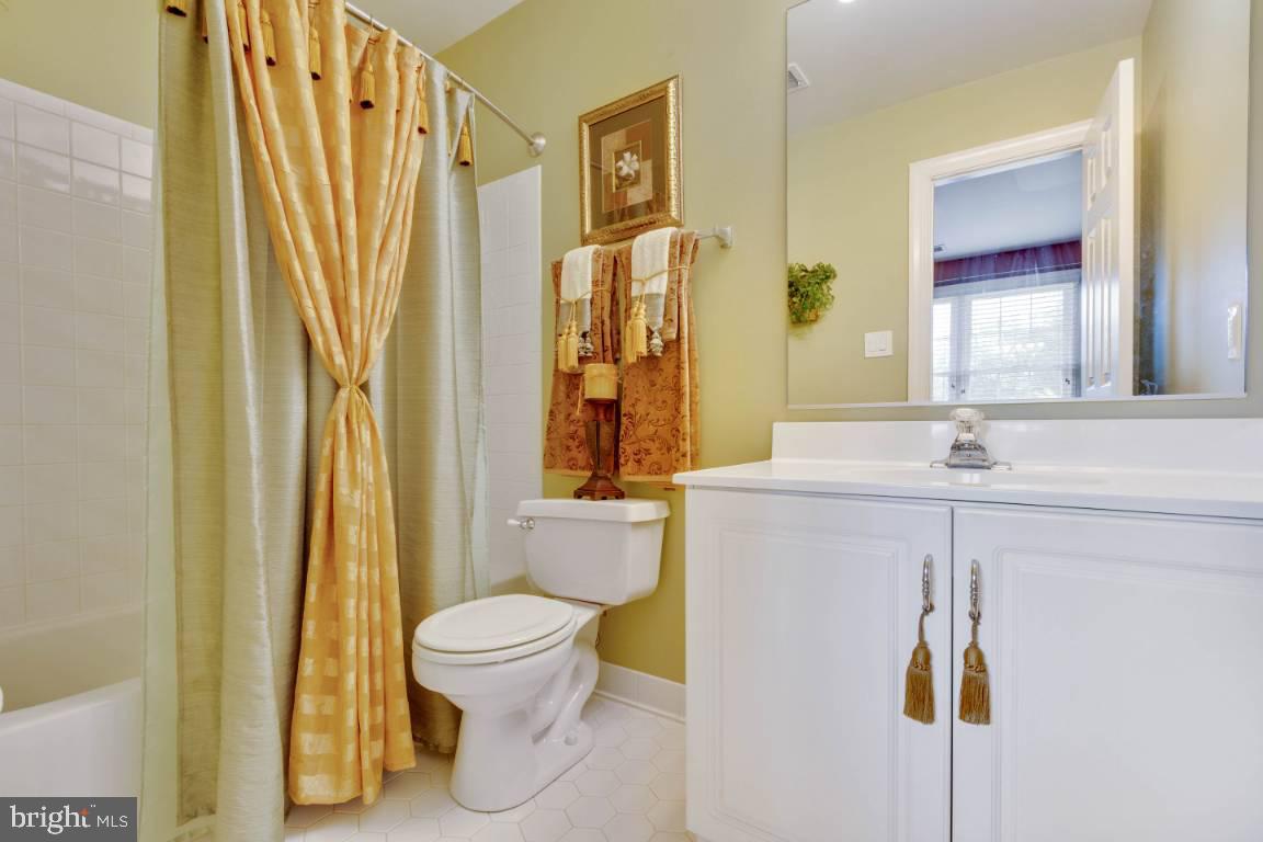 WOODMORE SOUTH - Residential