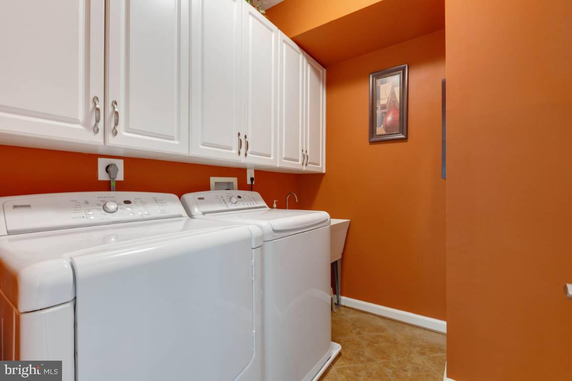 WOODMORE SOUTH - Residential