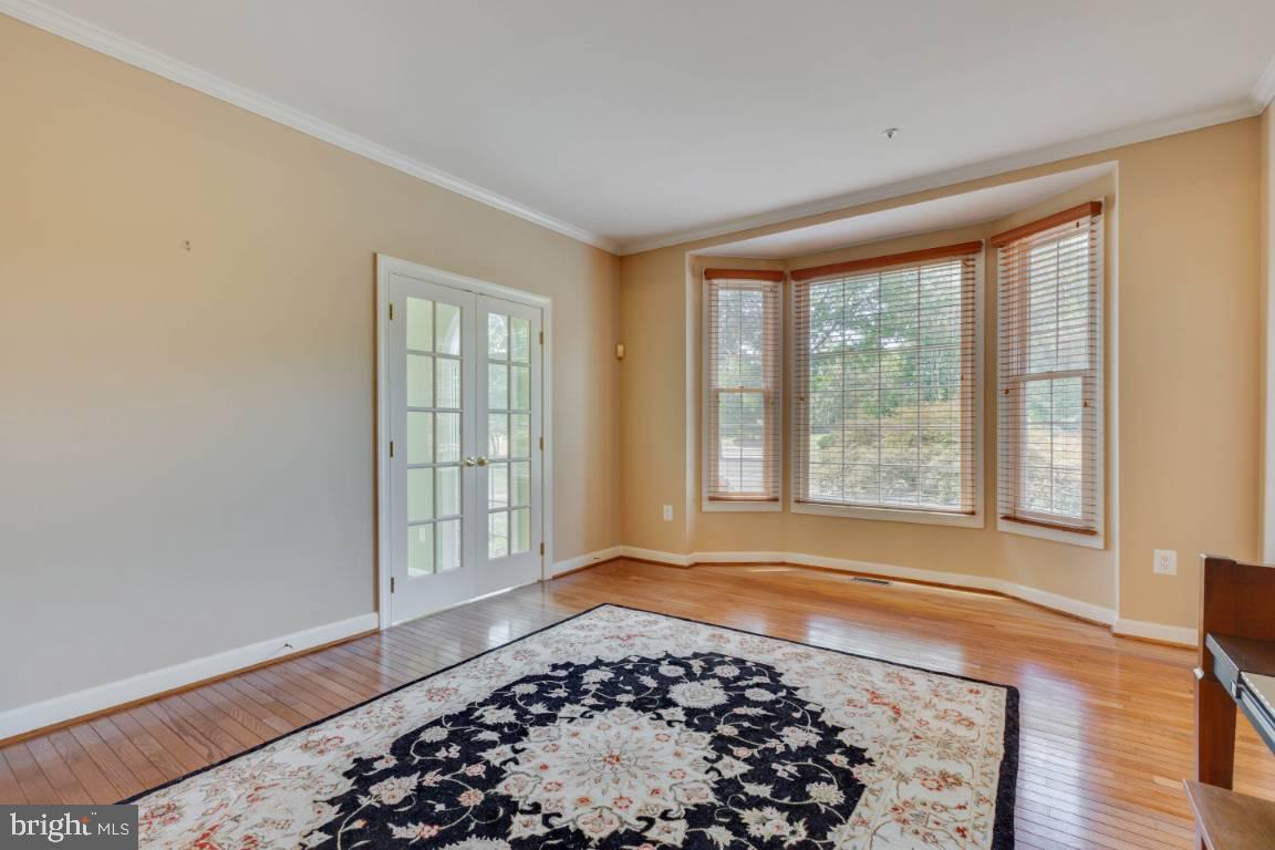 WOODMORE SOUTH - Residential