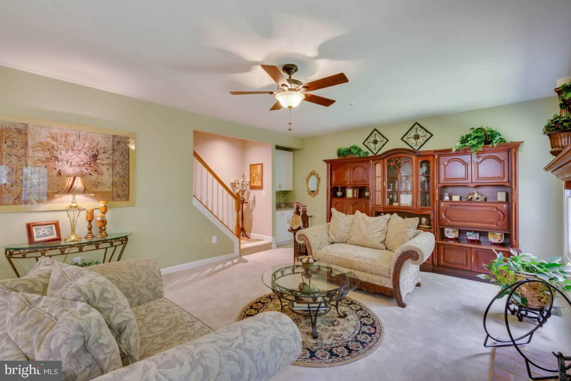 WOODMORE SOUTH - Residential