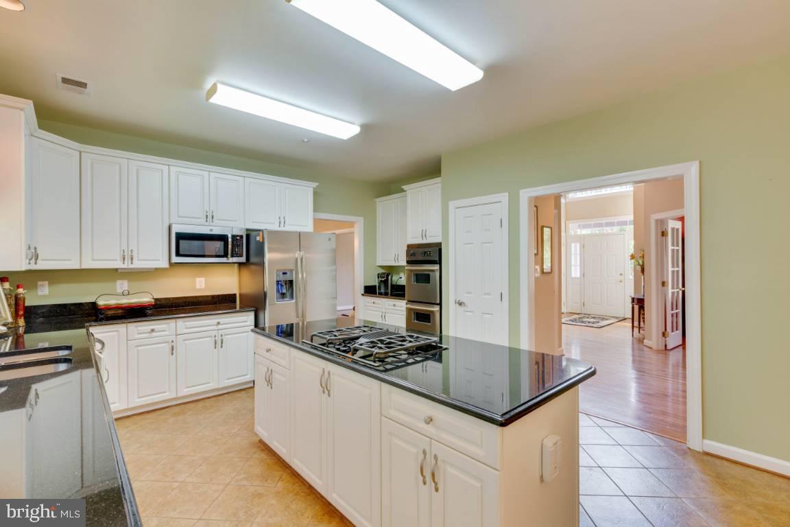 WOODMORE SOUTH - Residential