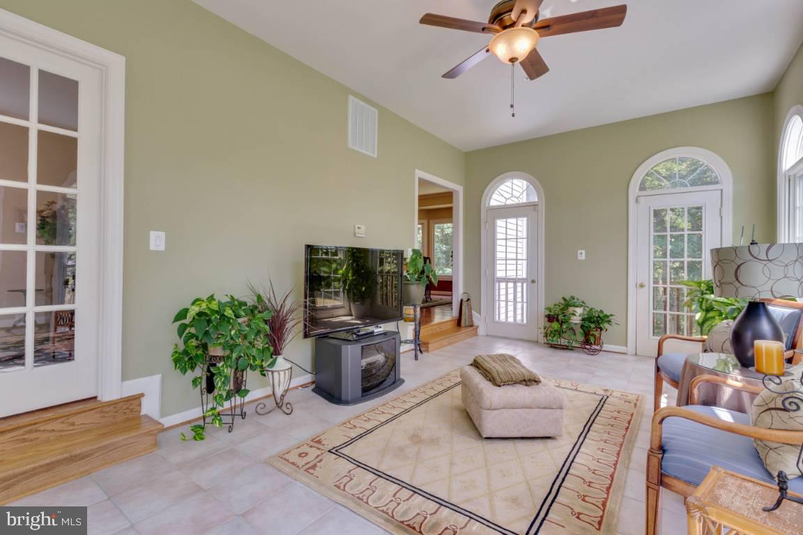 WOODMORE SOUTH - Residential