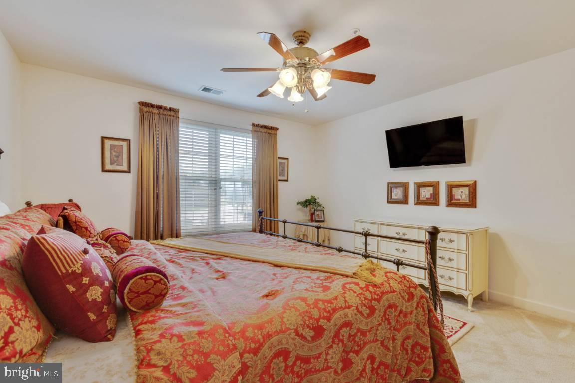 WOODMORE SOUTH - Residential