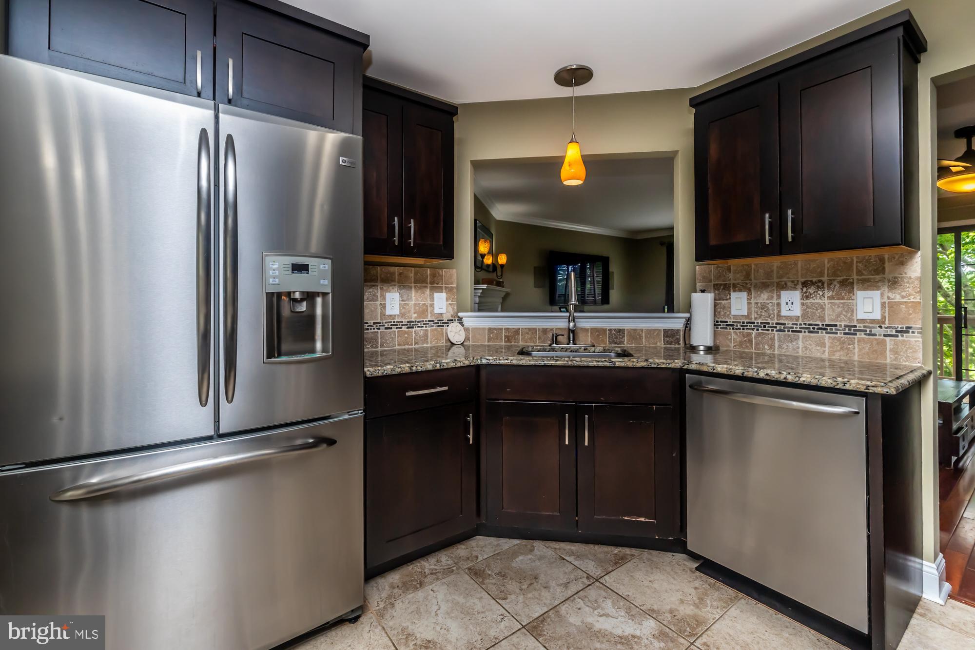Property Search 230 YORKMINSTER ROAD 1403