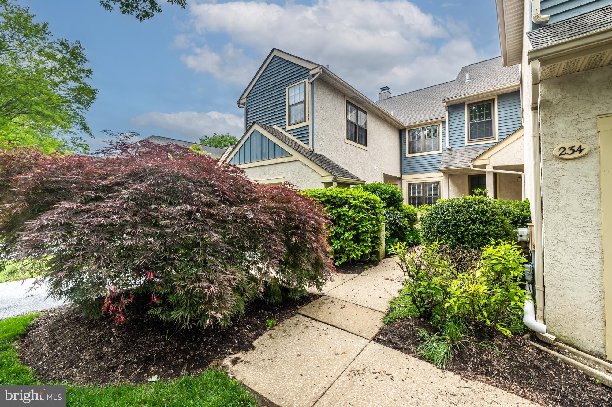Property Search 230 YORKMINSTER ROAD 1403