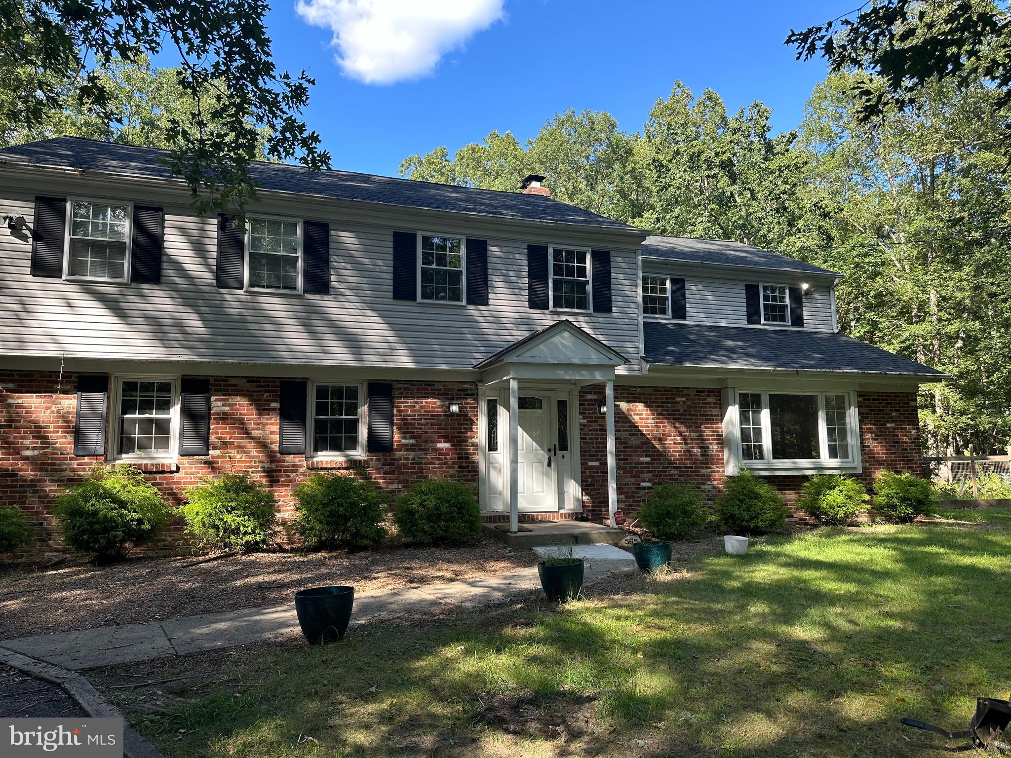 565 MCKENDIMEN ROAD