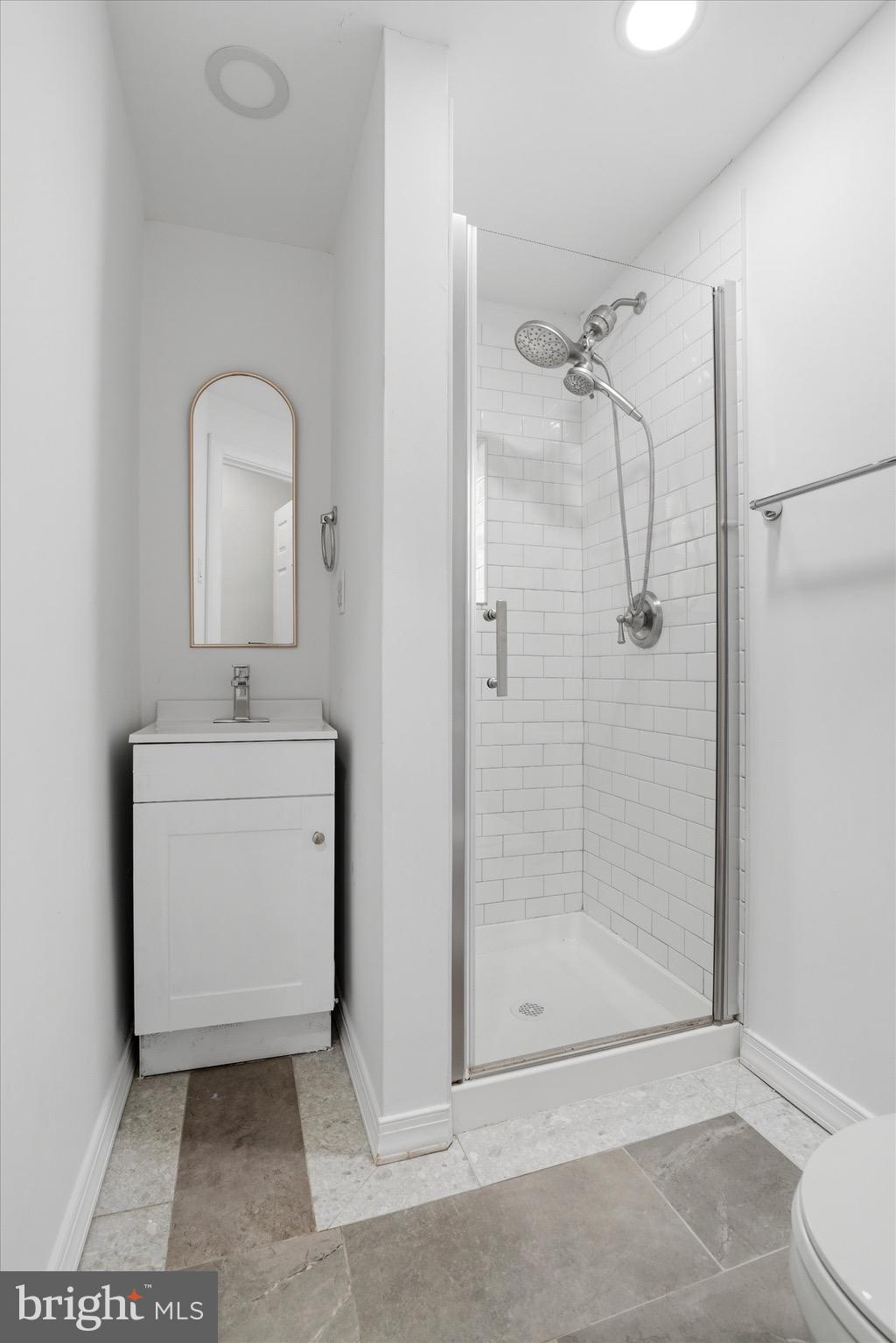 ROXBOROUGH - Residential