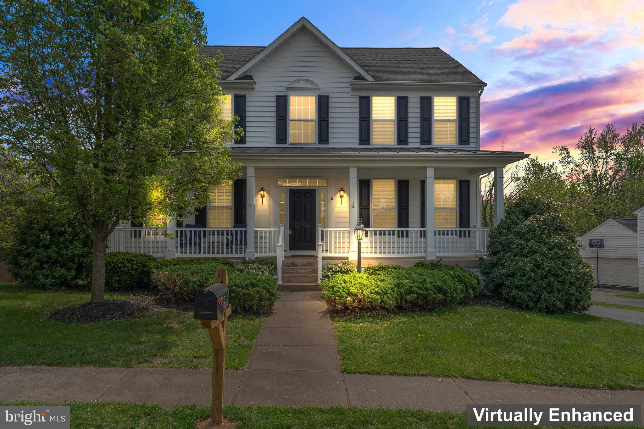 KINGSRIDGE ESTATES - Residential