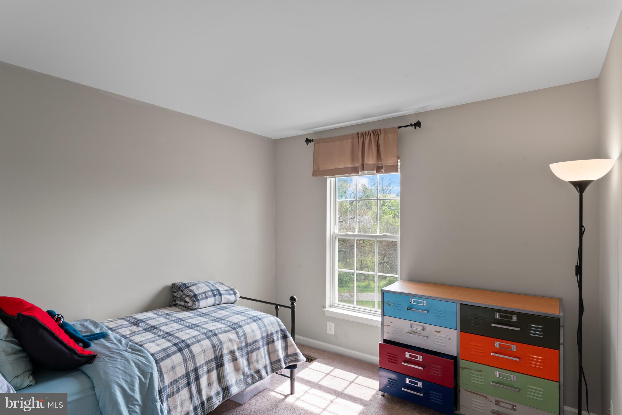 KINGSRIDGE ESTATES - Residential