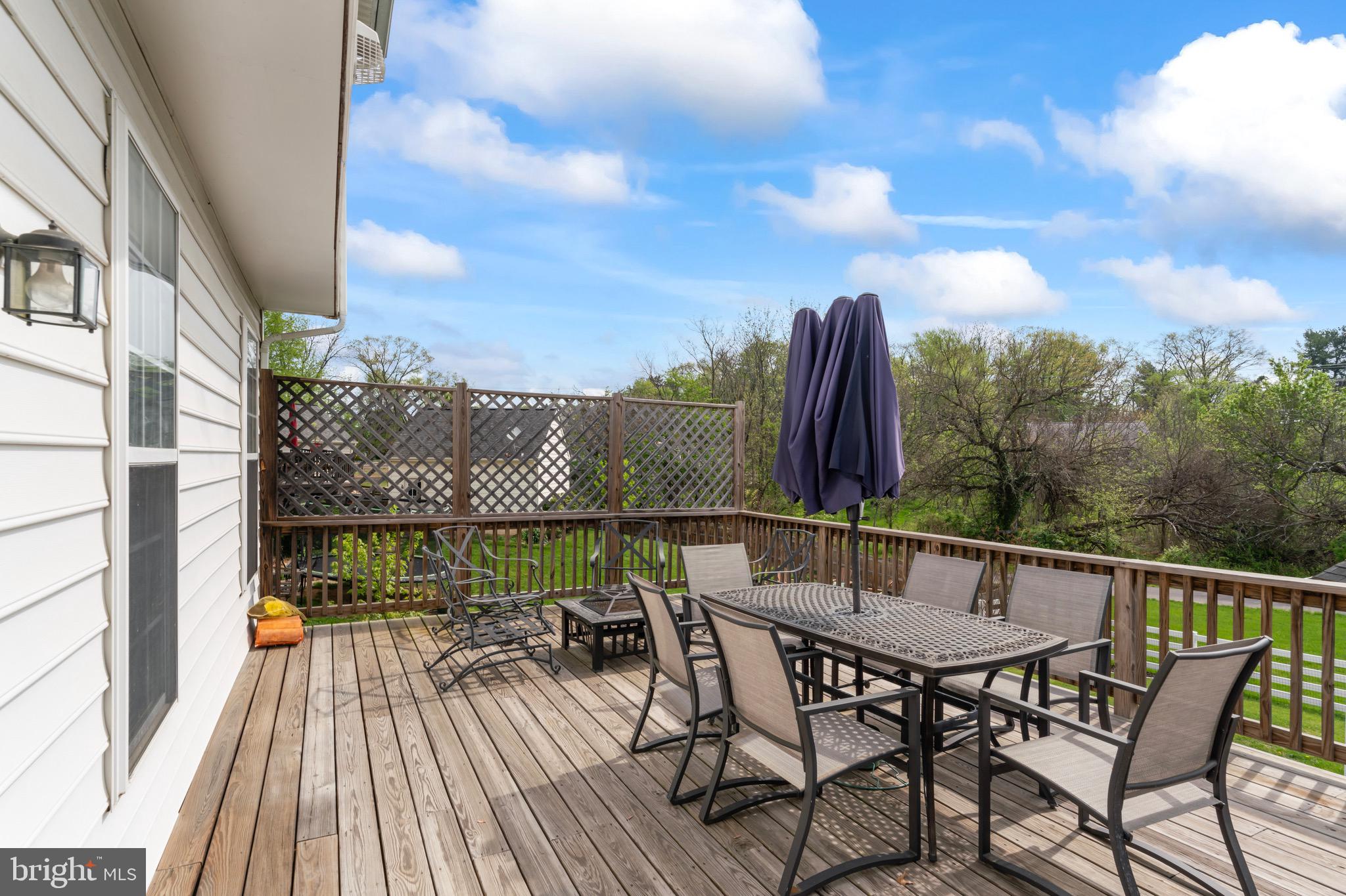 KINGSRIDGE ESTATES - Residential