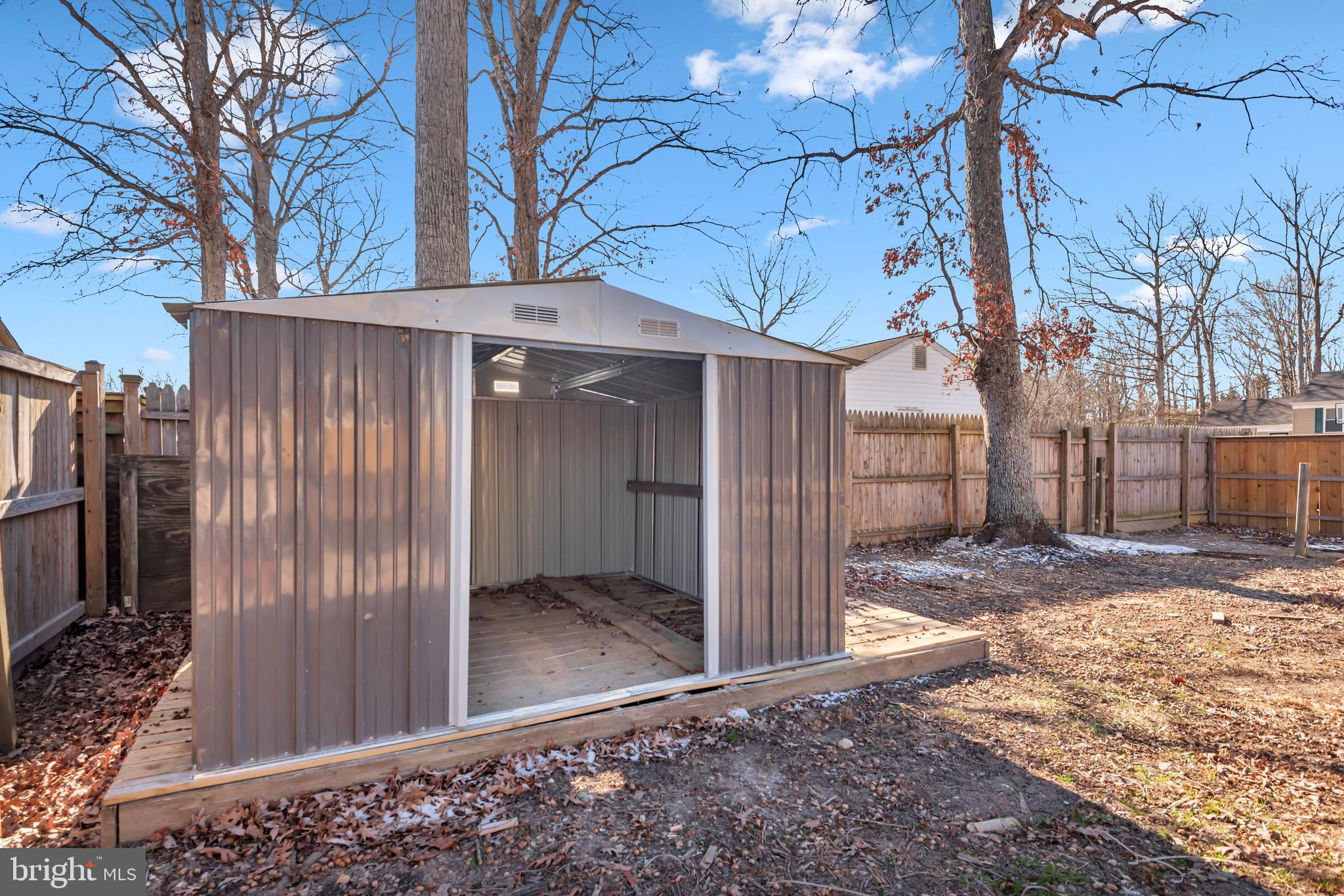 WHITE OAK VILLAGE SUB - Residential