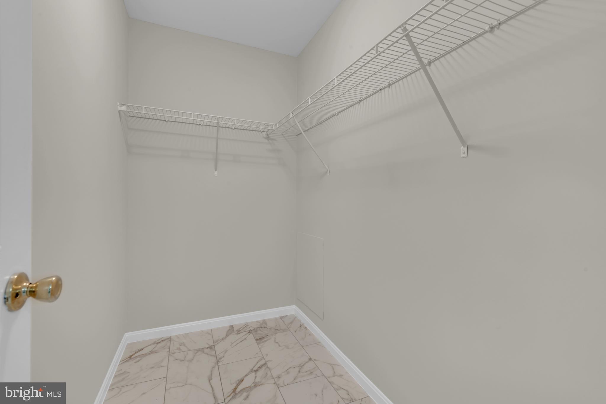 WHITE OAK VILLAGE SUB - Residential