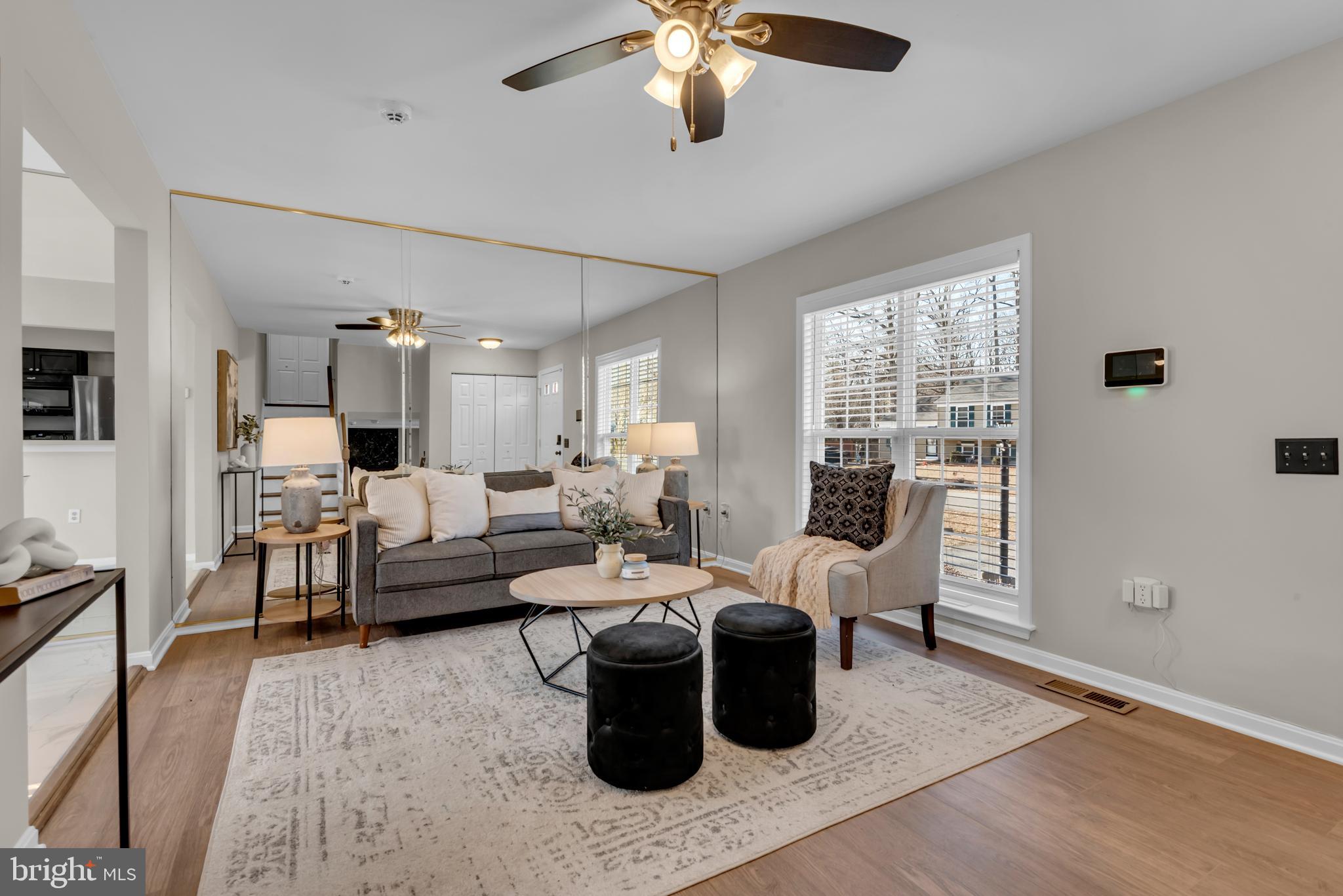 2012 ENGLISH OAK COURT