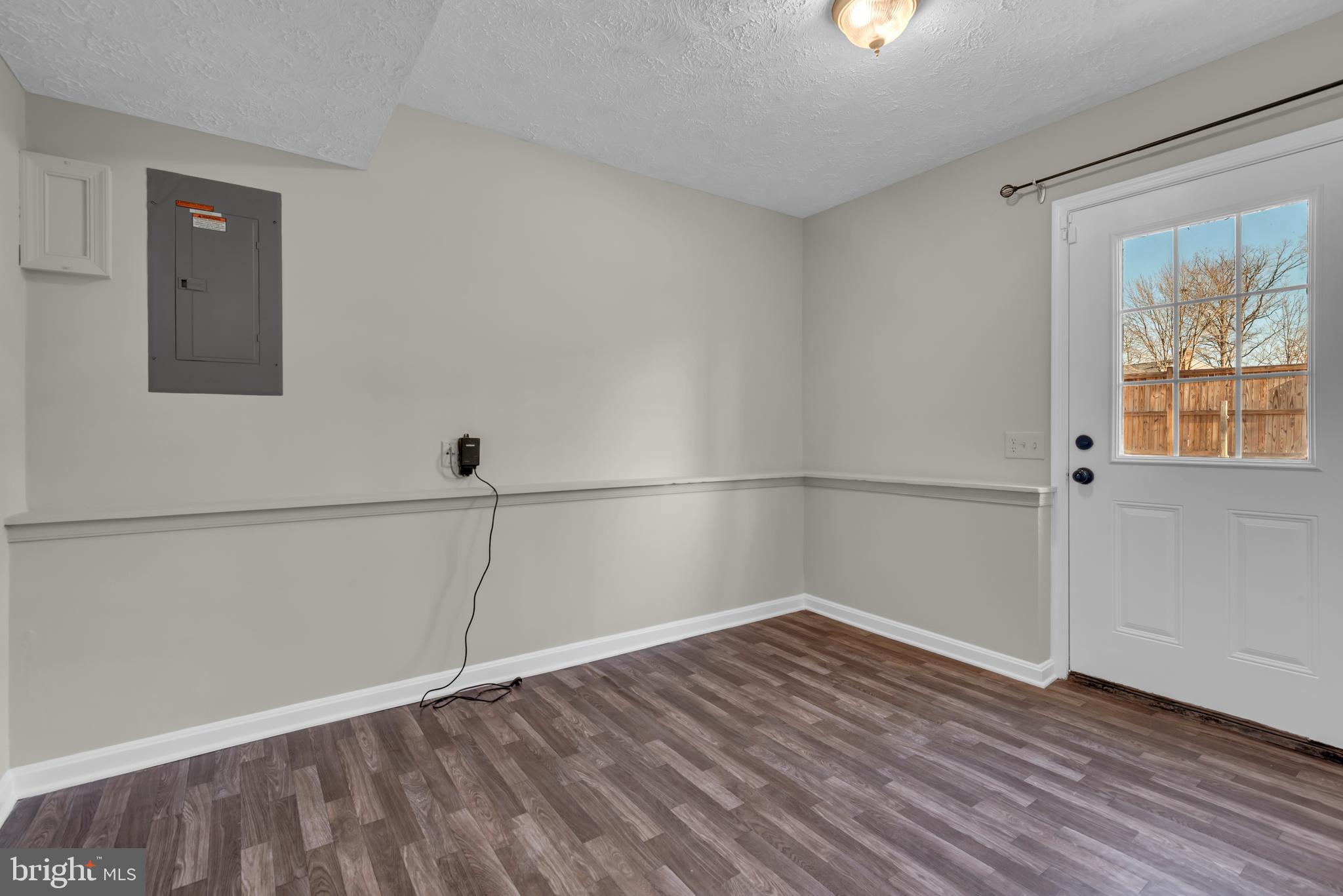 WHITE OAK VILLAGE SUB - Residential