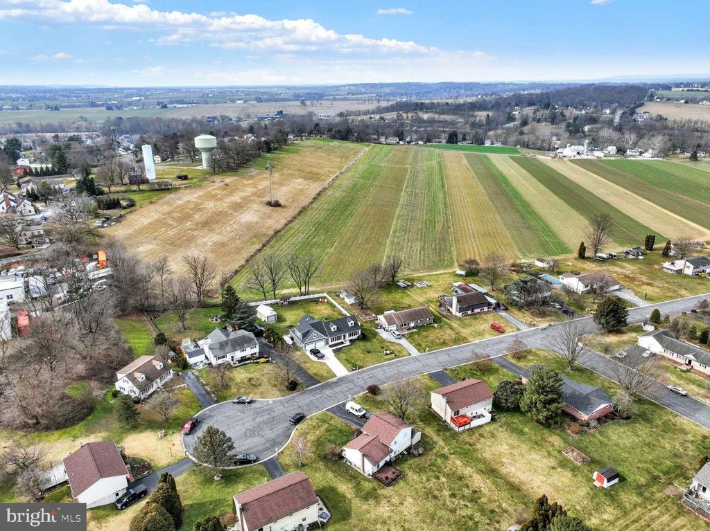 Photo of 169 Brian Drive, Ephrata, PA 17522 (MLS # PALA2048038)