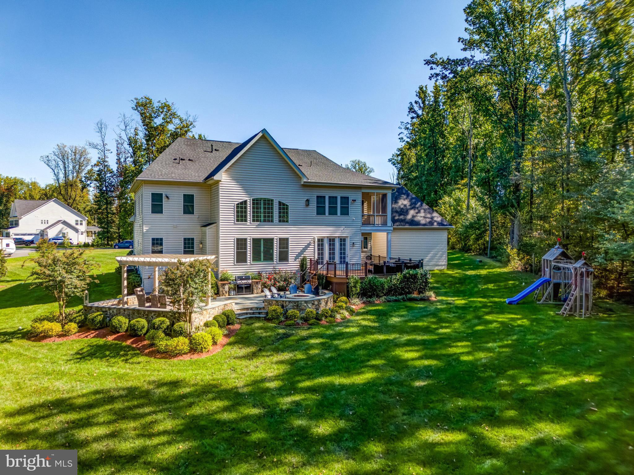 144 GREENTREE FARM DRIVE