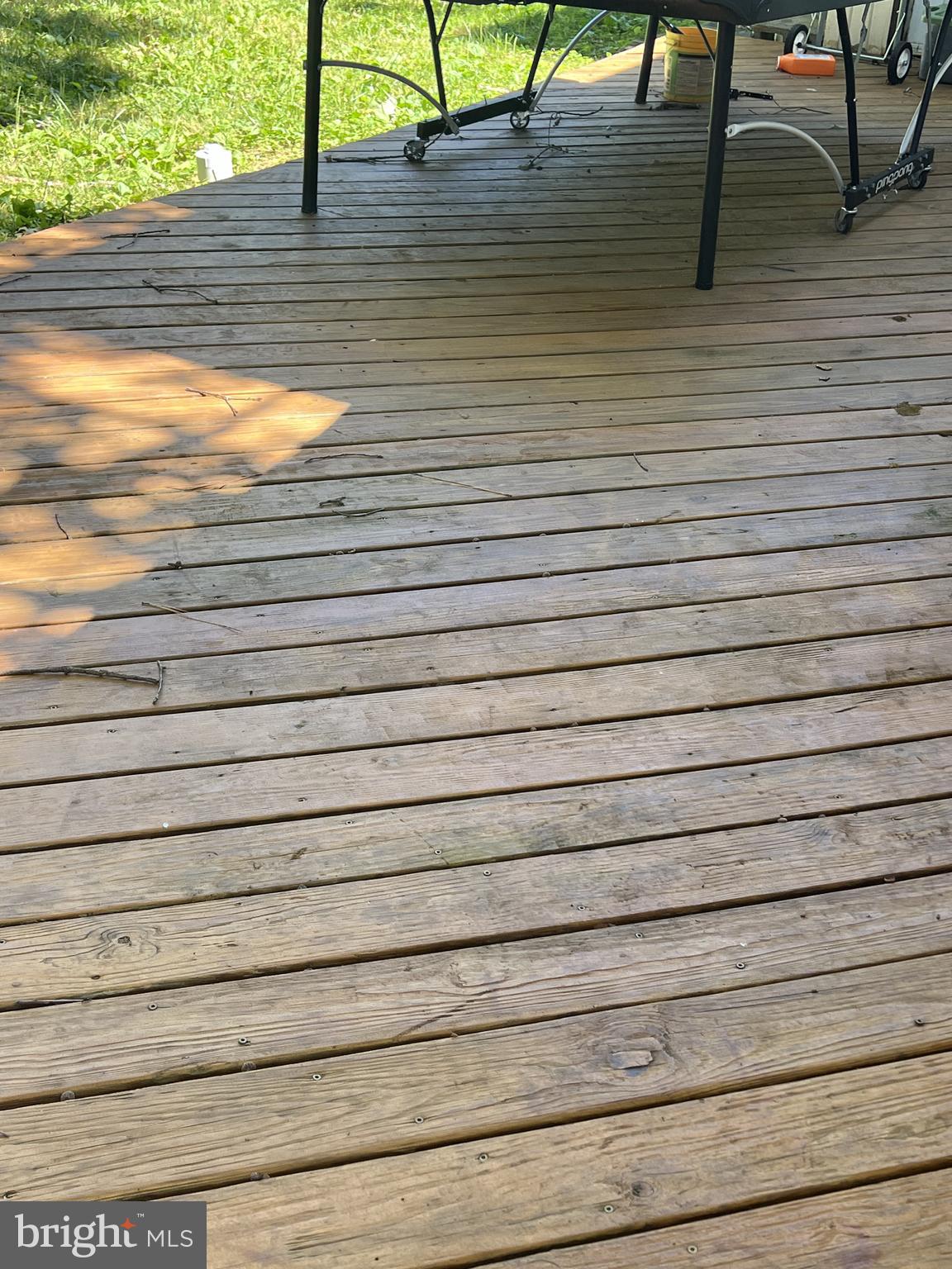 DEALE - Residential Lease