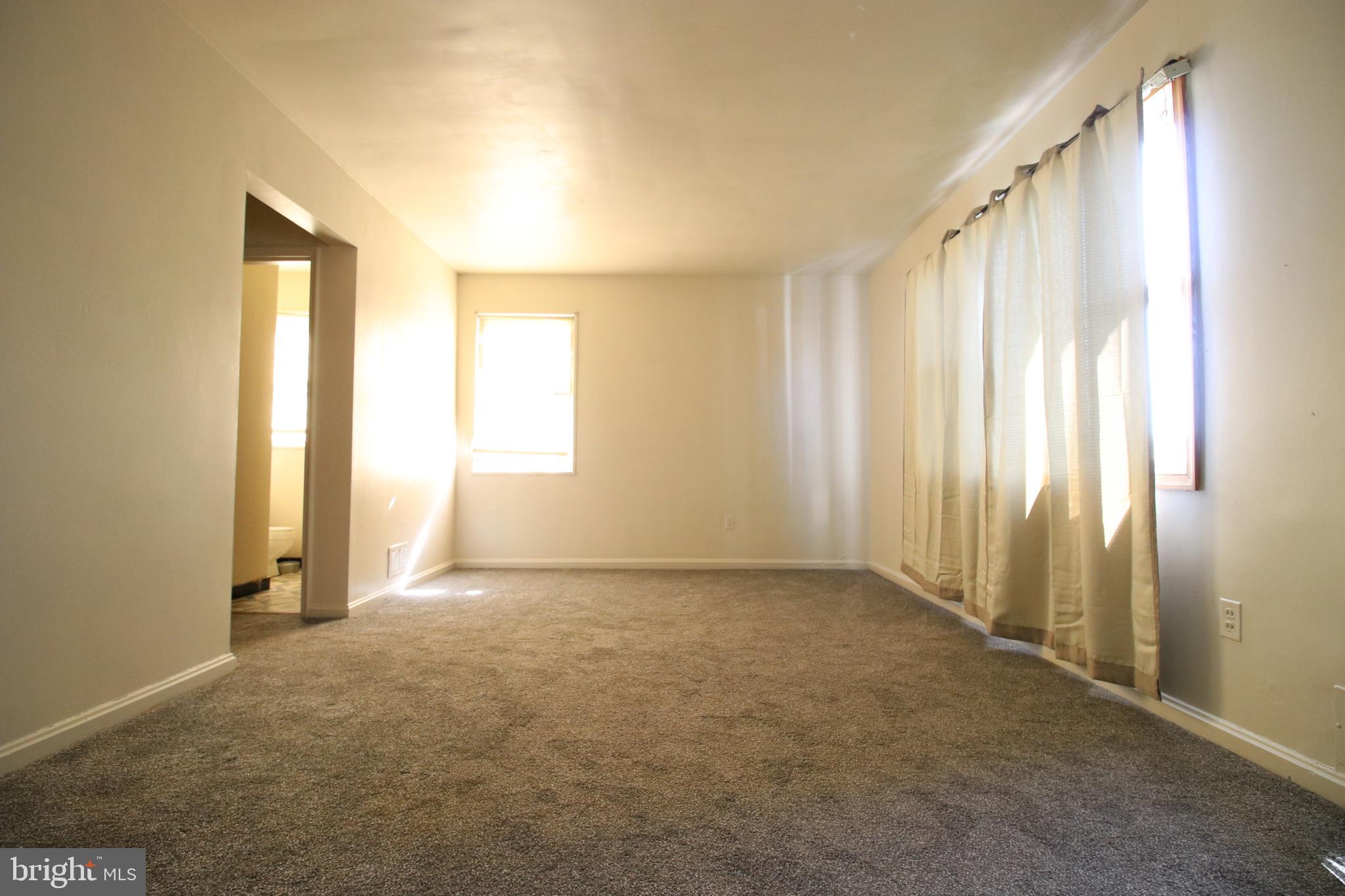 TEMPLE HILLS - Residential