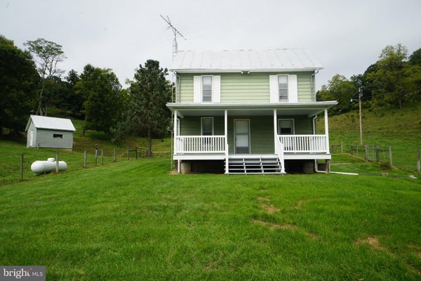 242 NEWMAN LN, FRANKLIN, WV 26807 - Image c429beea81be36054fafbfbbef619ebb/2120457270