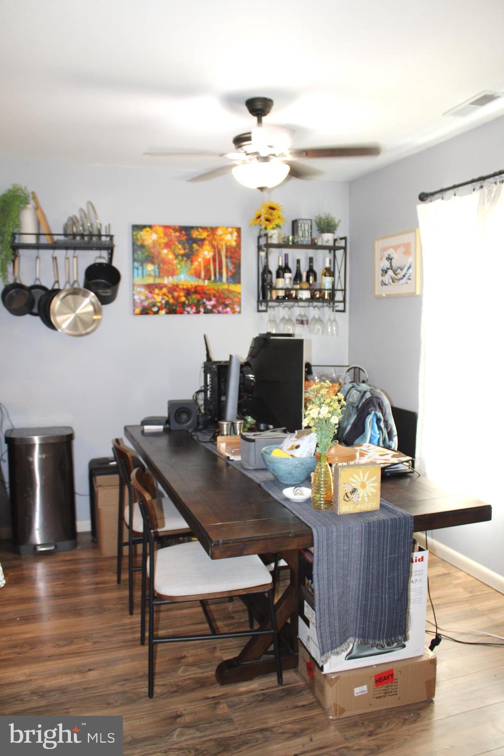 PARKSIDE TOWNHOMES - Residential