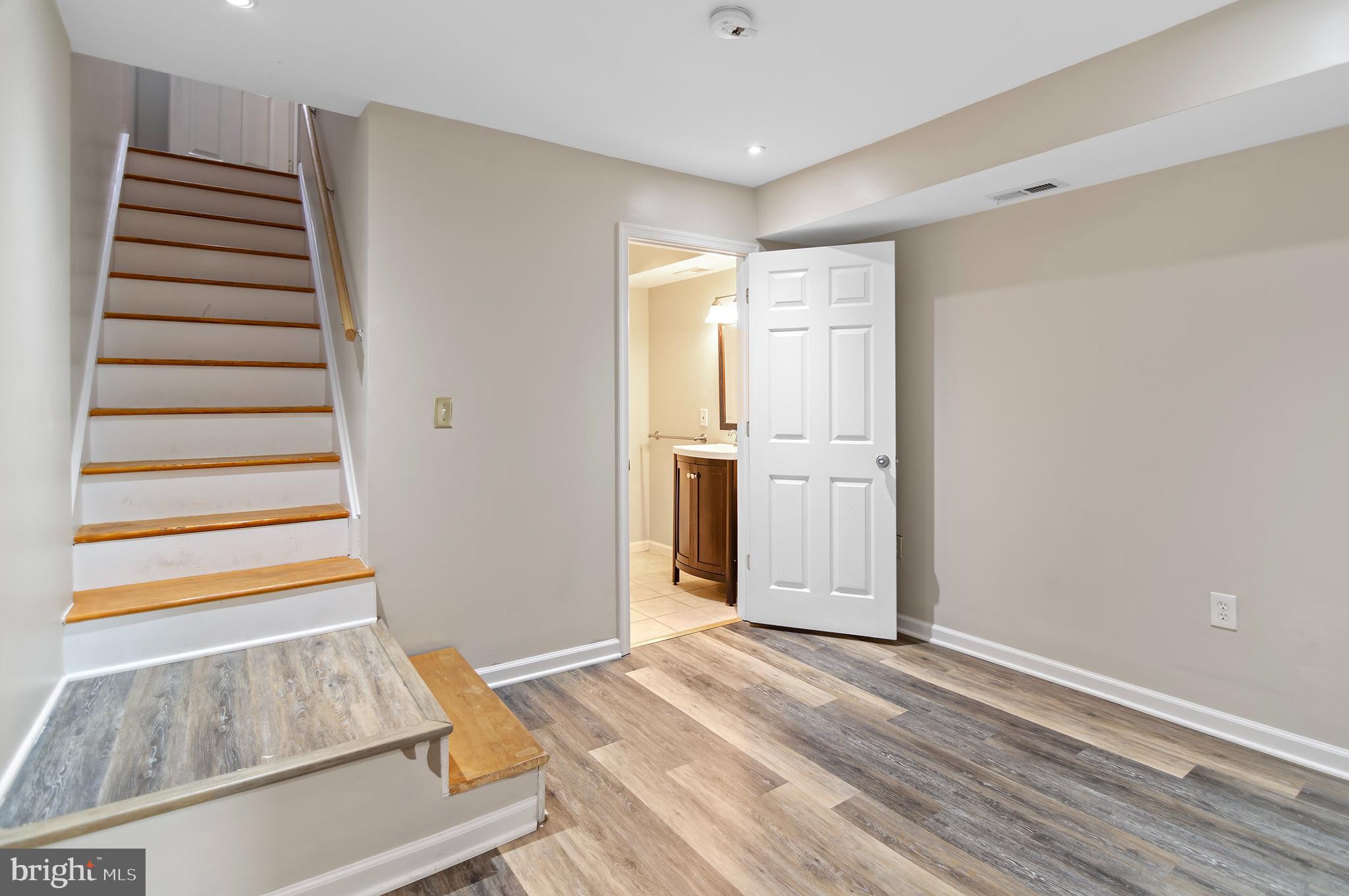 CANTON - Residential Lease