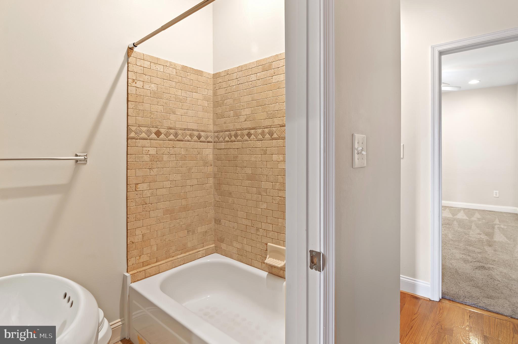 CANTON - Residential Lease