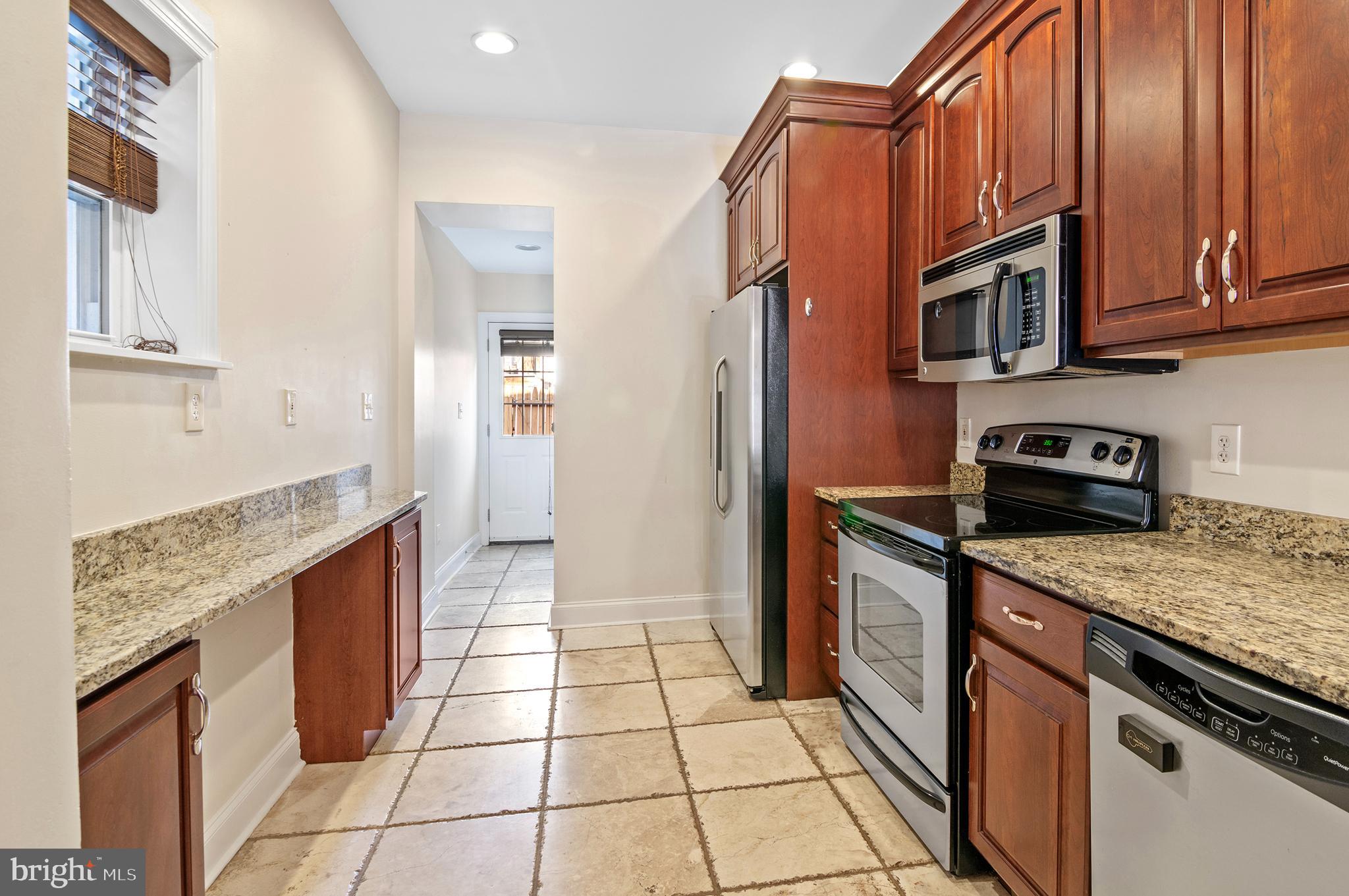 CANTON - Residential Lease