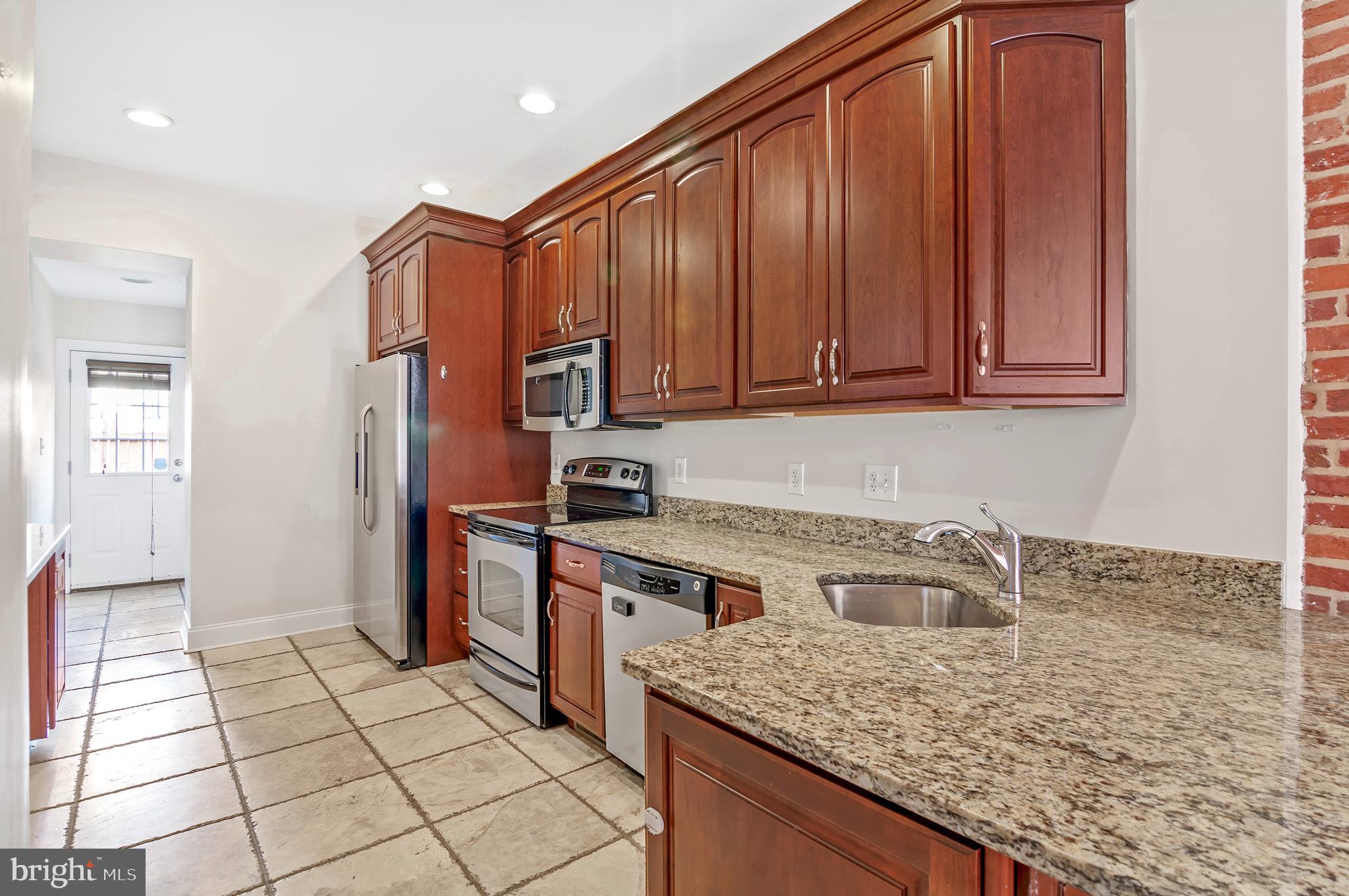 CANTON - Residential Lease