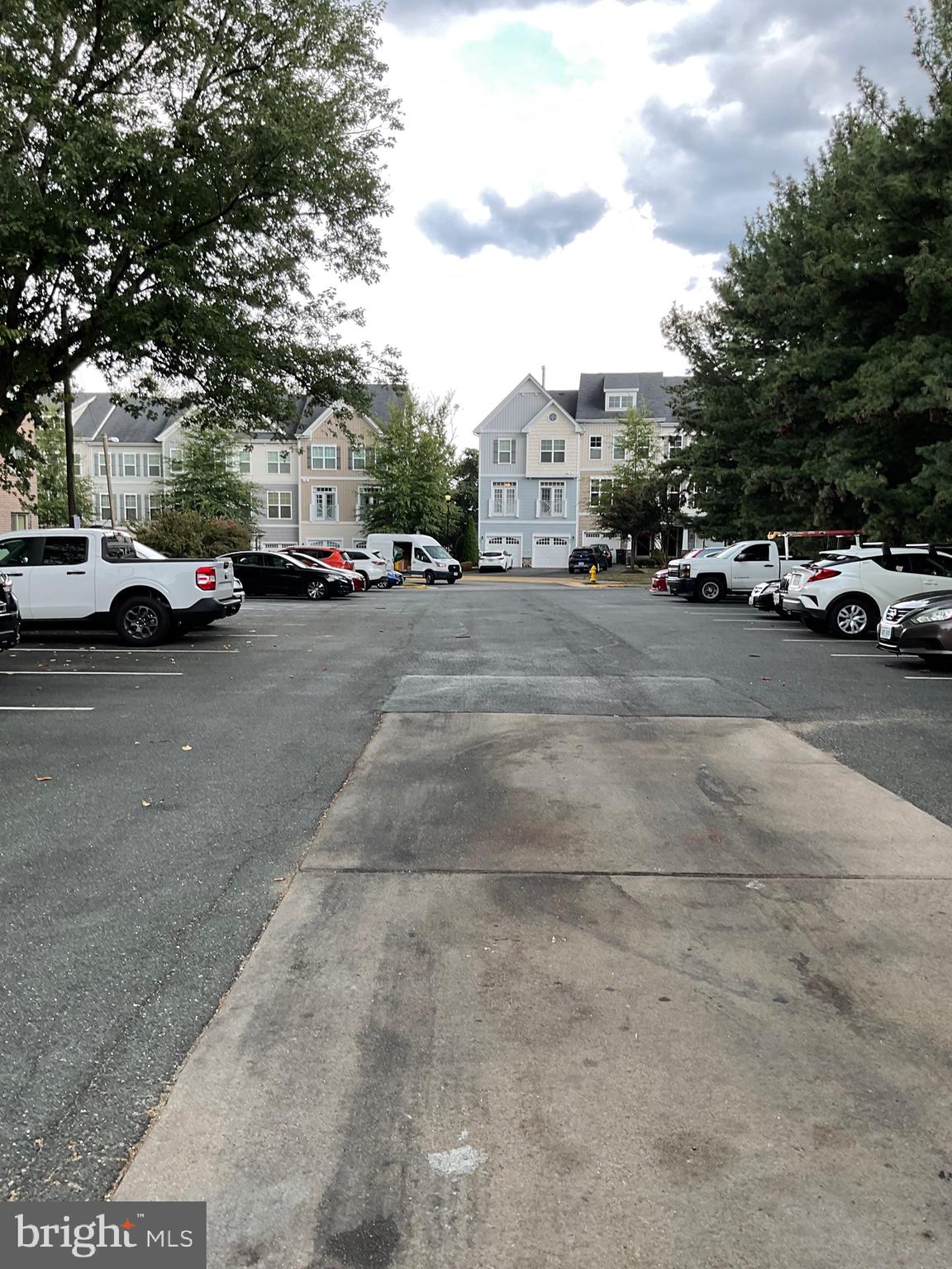 OCCOQUAN RIDGE CONDO - Residential