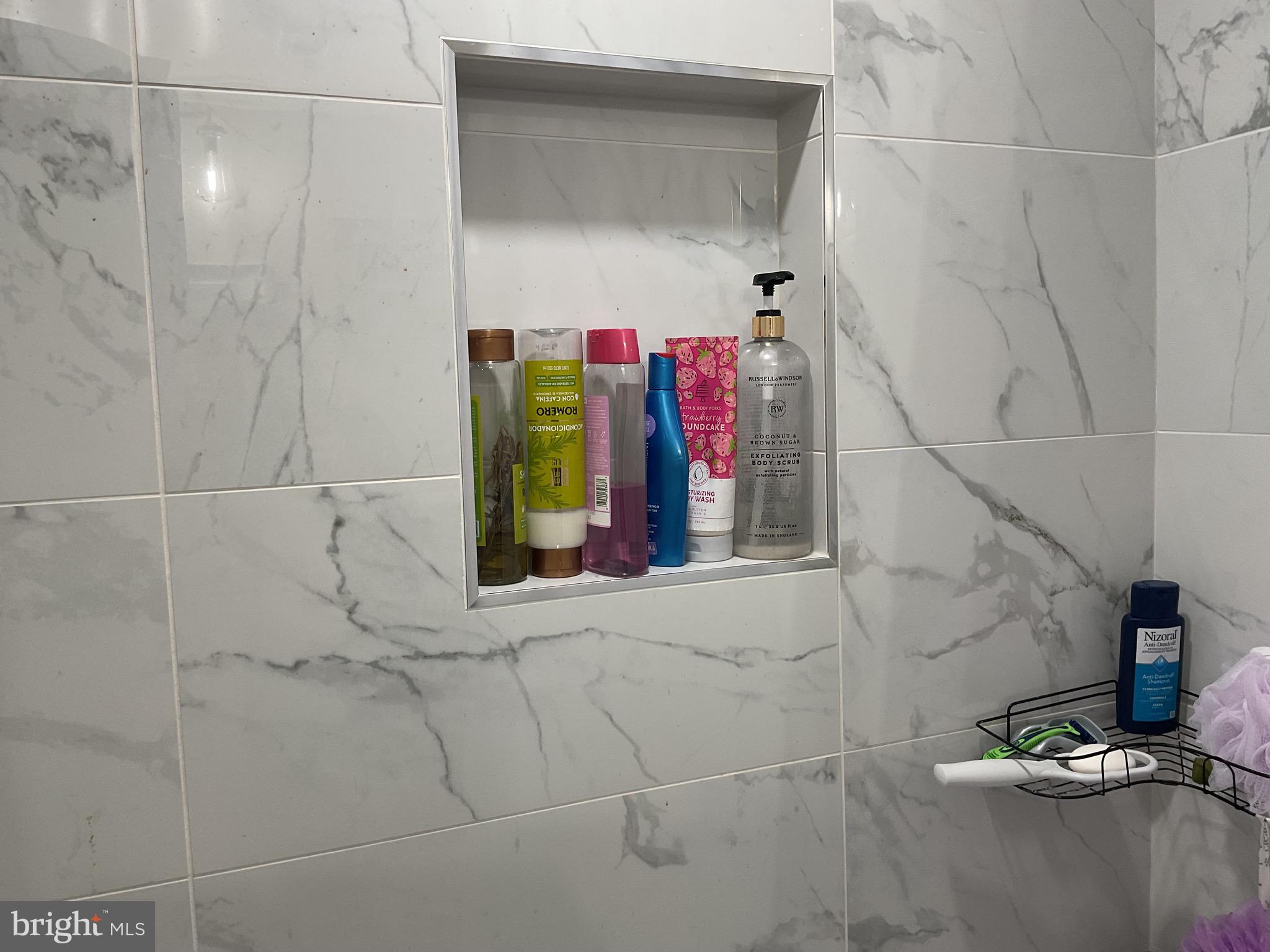 OCCOQUAN RIDGE CONDO - Residential