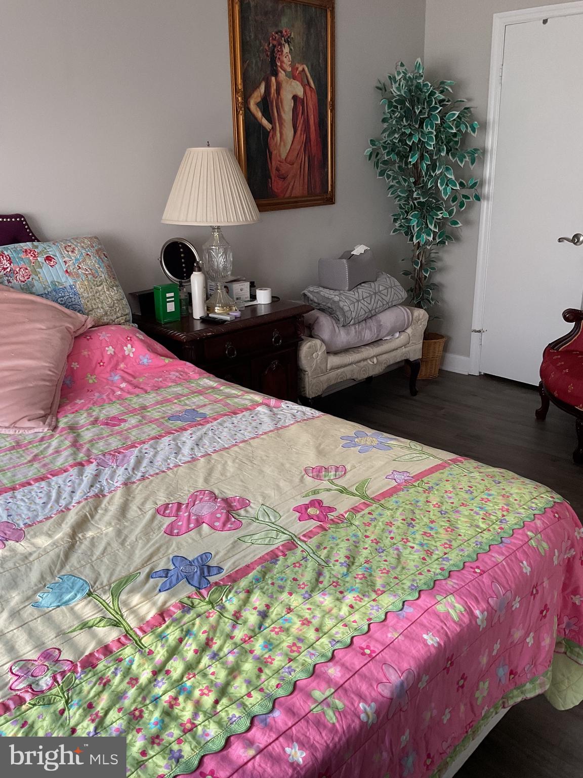 OCCOQUAN RIDGE CONDO - Residential