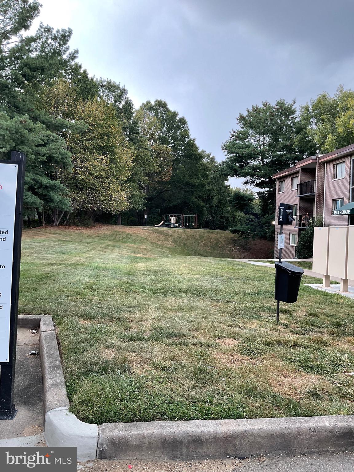 OCCOQUAN RIDGE CONDO - Residential