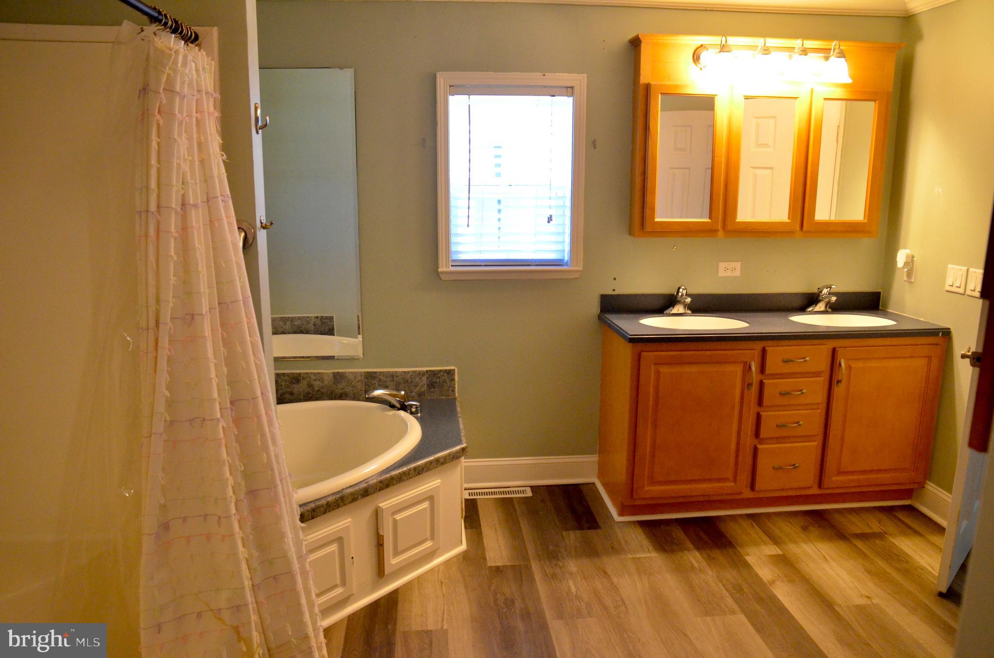 BANKS ACRES - Residential