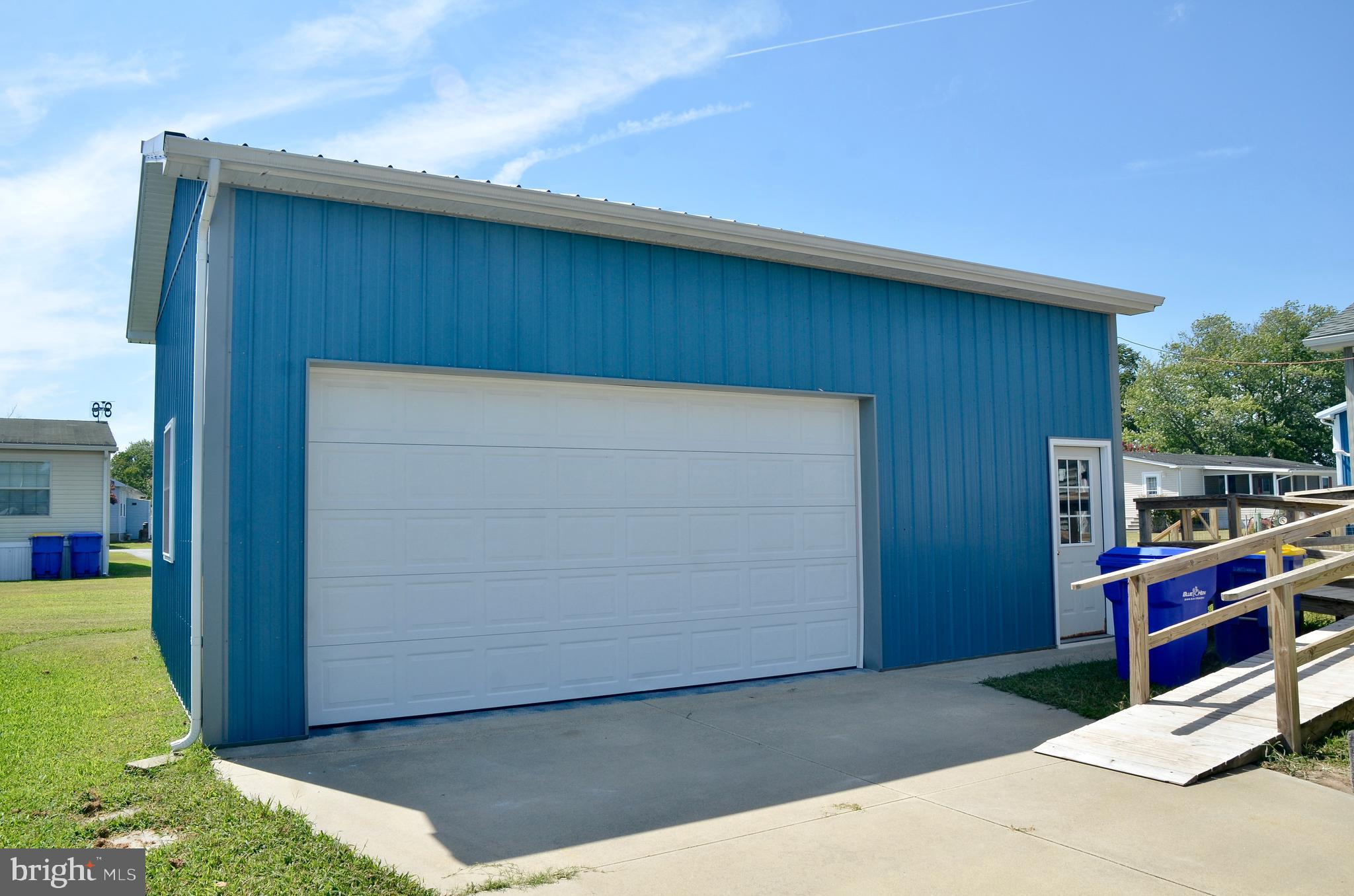 BANKS ACRES - Residential