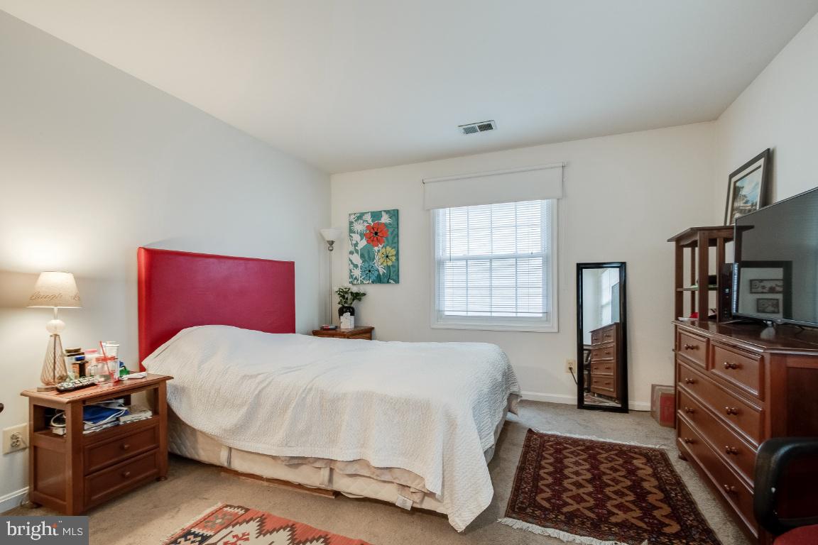 CARDINAL FOREST - Residential Lease