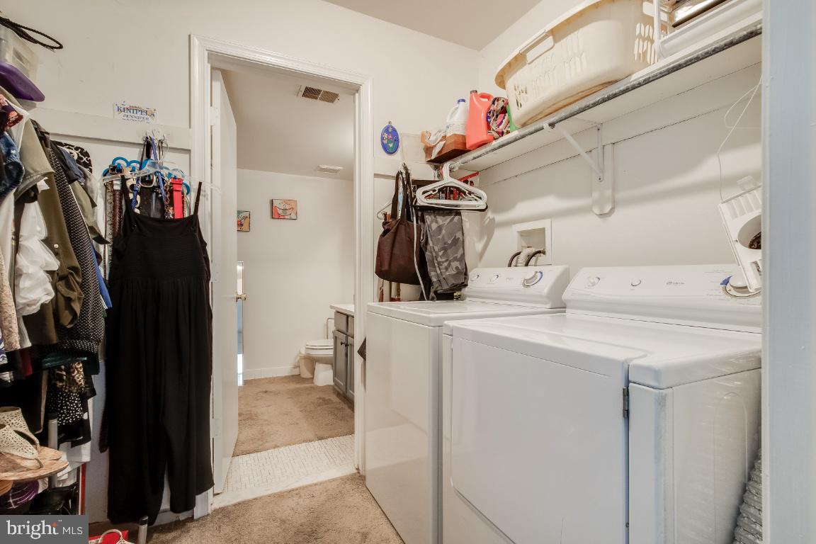 CARDINAL FOREST - Residential Lease