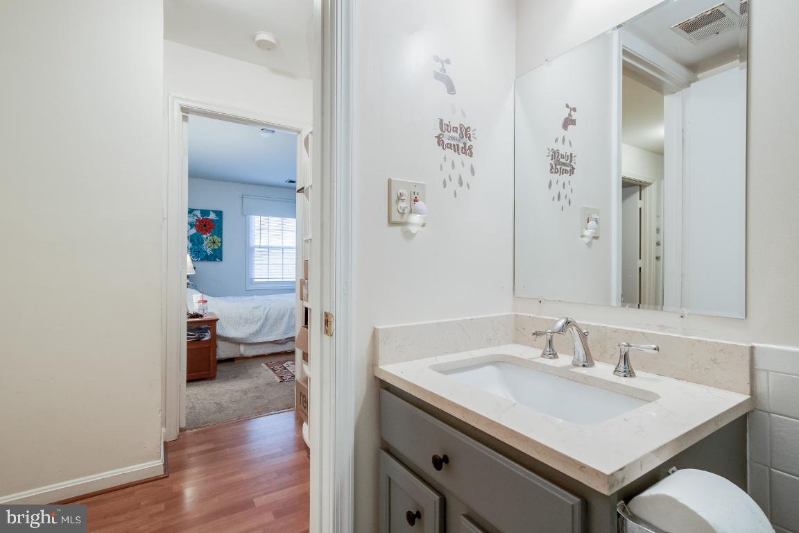 CARDINAL FOREST - Residential Lease