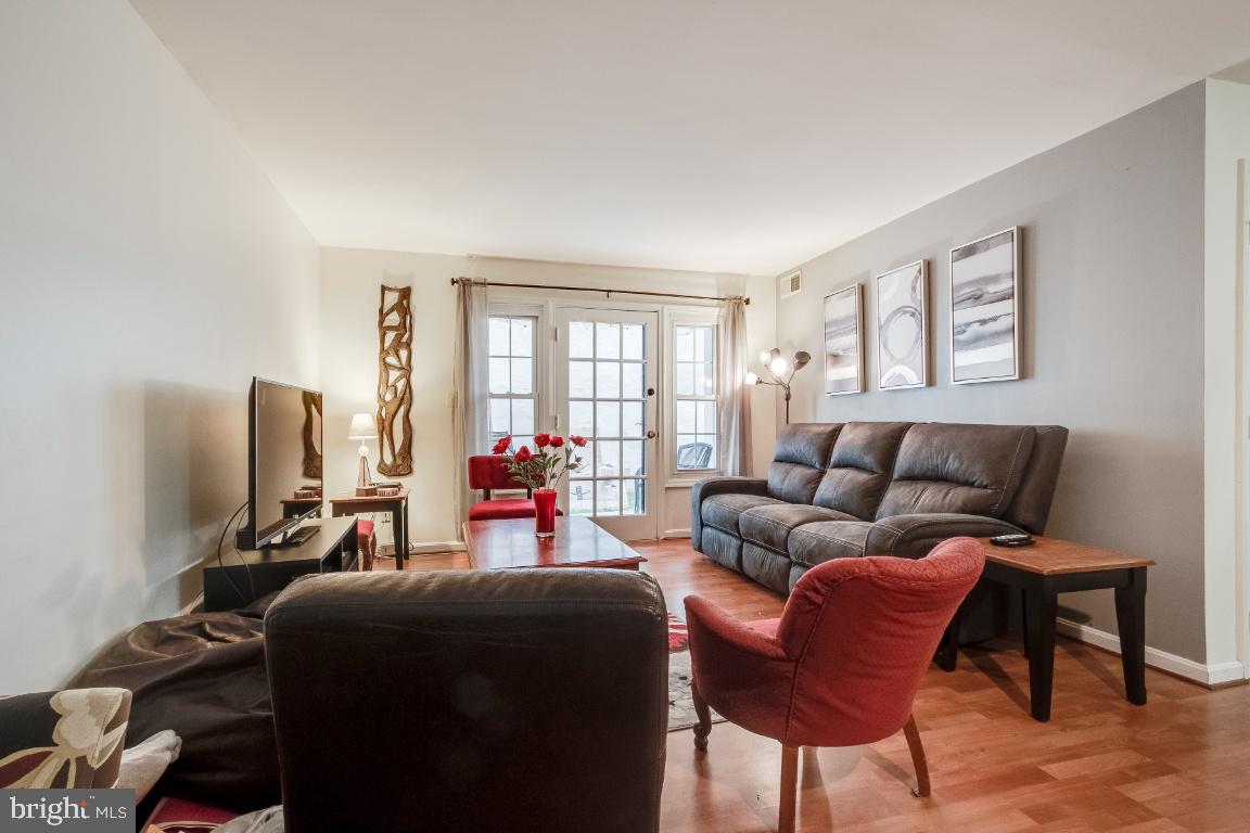 CARDINAL FOREST - Residential Lease