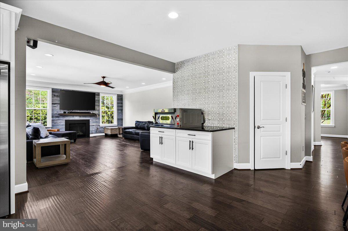 RESERVOIR RIDGE - Residential