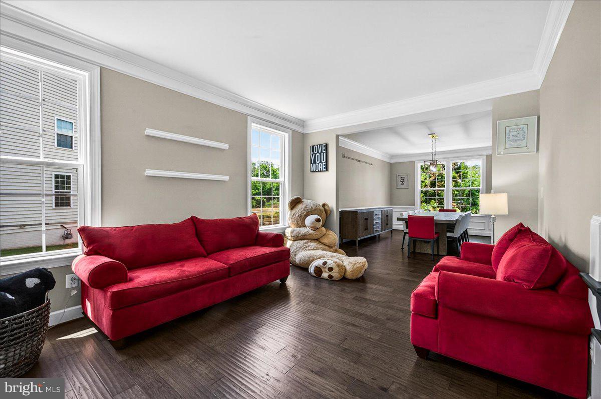 RESERVOIR RIDGE - Residential