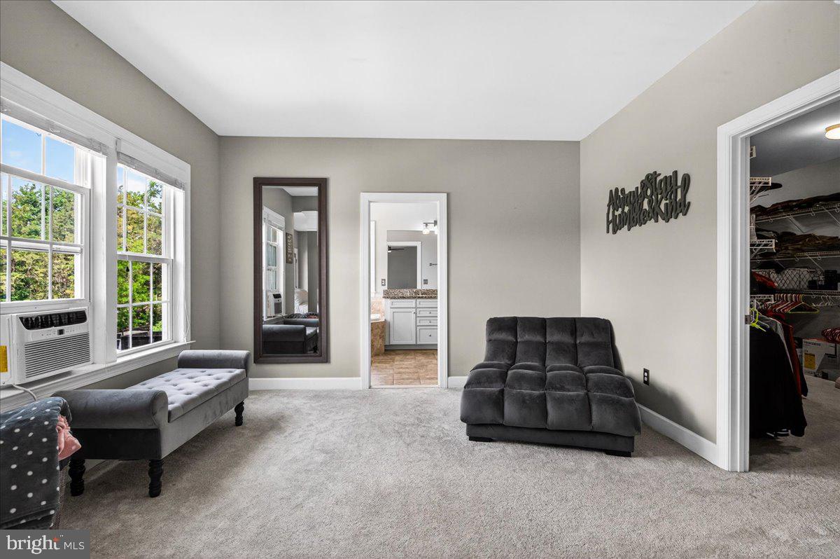 RESERVOIR RIDGE - Residential