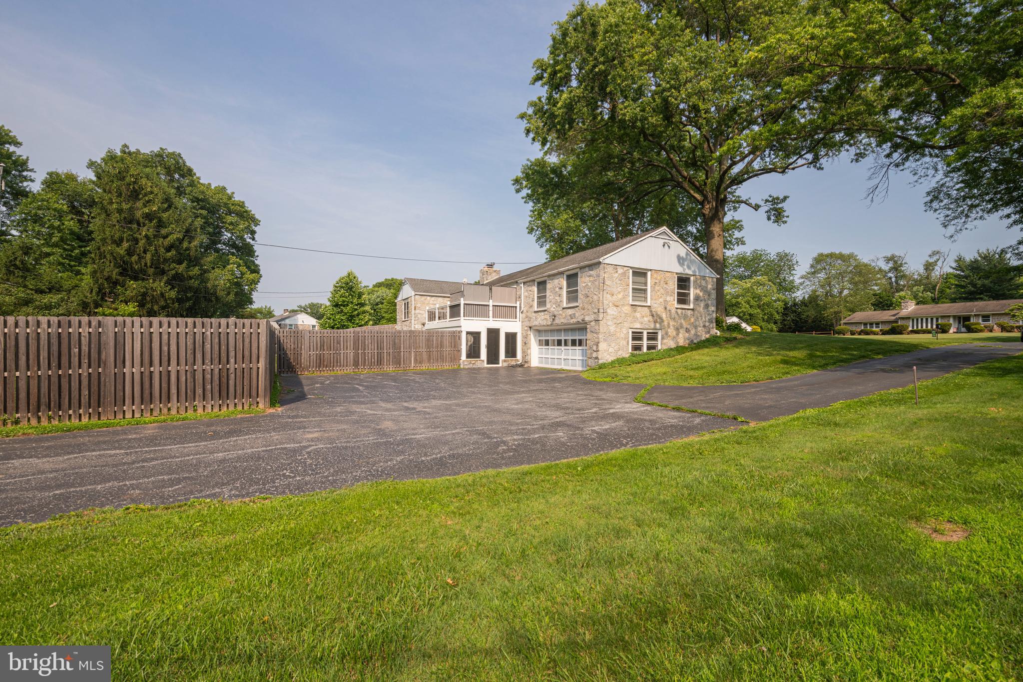 1409 KUTZ DRIVE