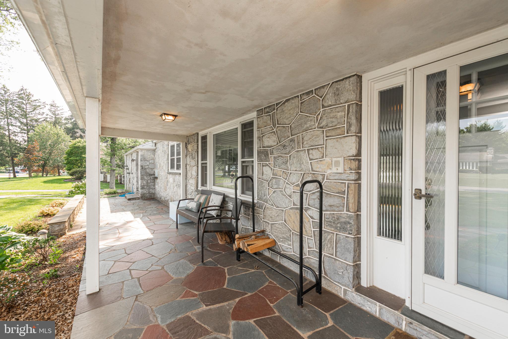 1409 KUTZ DRIVE
